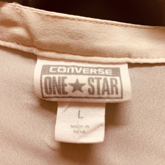 Converse Sleeveless Blouse - Picture 3 of 4